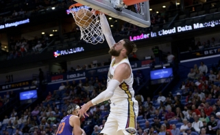 Solidus Valančiūno žaidimas neišgelbėjo "Pelicans" mūšyje su lyderiais